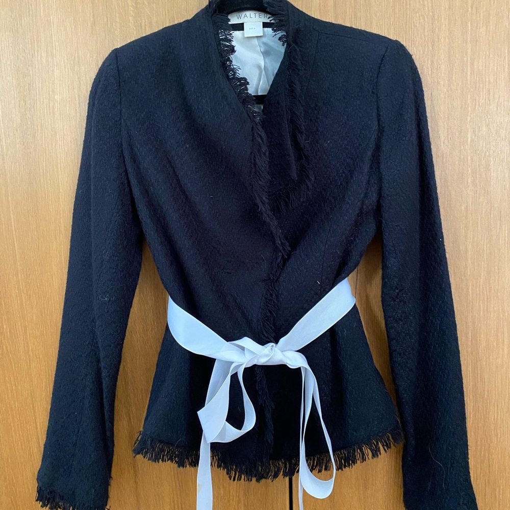 $360 Walter black tweed blazer with white tie